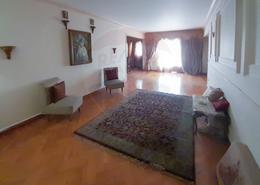 Apartment - 3 bedrooms - 3 bathrooms for للايجار in Shaarawy St. - Laurent - Hay Sharq - Alexandria