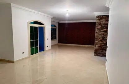 Apartment - 3 Bedrooms - 2 Bathrooms for rent in North Teseen St. - The 5th Settlement - New Cairo City - Cairo