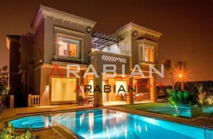 Apartment - 2 Bedrooms - 2 Bathrooms for sale in Swan Lake Residence - 5th Settlement Compounds - The 5th Settlement - New Cairo City - Cairo