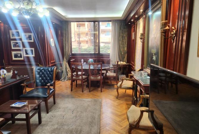 8240387 - Property Image 2