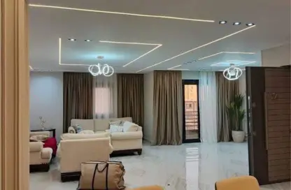 شقة - 4 غرف نوم - 2 حمامات للبيع في مدينة المعراج - زهراء المعادي - حي المعادي - القاهرة