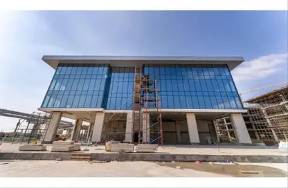 مساحات مكتبية - استوديو - 1 حمام للبيع في جولدن جيت - شارع التسعين الجنوبي - التجمع الخامس - مدينة القاهرة الجديدة - القاهرة