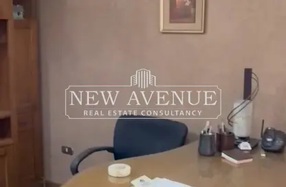 مساحات مكتبية - استوديو - 2 حمامات للبيع في ارض الجولف - مصر الجديدة - القاهرة