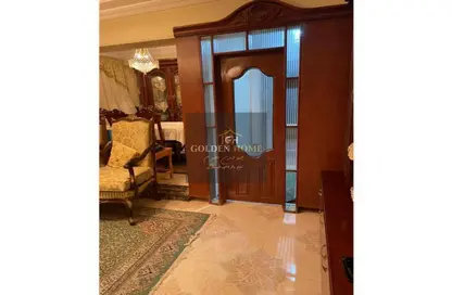 Apartment - 5 Bedrooms - 2 Bathrooms for sale in District No. 7 St. - 4th District - 6 October City - Giza