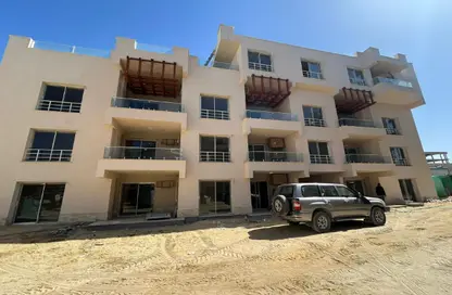 Chalet - 2 Bedrooms - 2 Bathrooms for sale in Direction White - Ras Al Hekma - North Coast