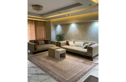 Apartment - 3 Bedrooms - 2 Bathrooms for rent in Al Khamayel city - Sheikh Zayed Compounds - Sheikh Zayed City - Giza