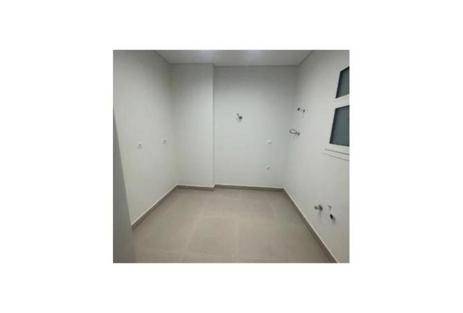 8237373 - Property Image 3