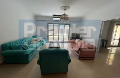 طابق كامل - استوديو - 4 حمامات للبيع في سرايات المعادي - حي المعادي - القاهرة