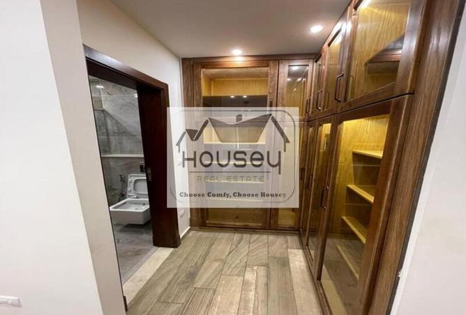 8472244 - Property Image 3