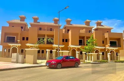 Villa - 6 Bedrooms - 5 Bathrooms for sale in Mountain View Chill Out Park - Northern Expansions - 6 October City - Giza