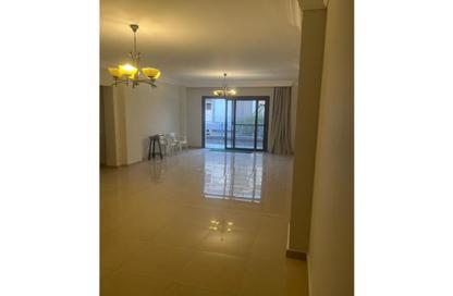 Apartment - 3 Bedrooms - 2 Bathrooms for rent in Tag Sultan - Ring Road - Cairo