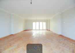 Apartment - 3 bedrooms - 3 bathrooms for للبيع in Albert Al Awal St. - Smouha - Hay Sharq - Alexandria