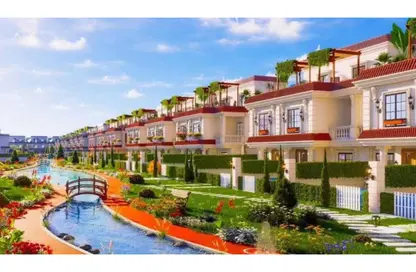 Townhouse - 6 Bedrooms - 5 Bathrooms for sale in Hood 15 Side St. - Green Belt - 6 October City - Giza