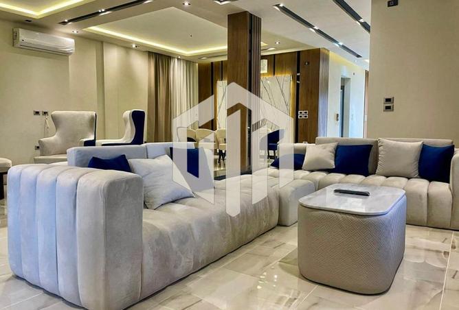 8401468 - Property Main Image