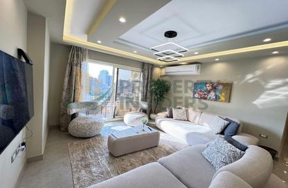 Apartment - 3 Bedrooms - 3 Bathrooms for rent in Ahmed Orabi St. - Mohandessin - Giza