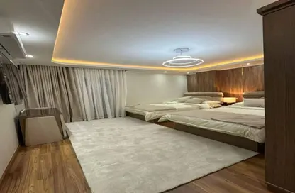 Apartment - 2 Bedrooms - 2 Bathrooms for sale in Etapa Square - Sheikh Zayed City - Giza