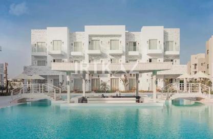 Chalet - 3 Bedrooms - 3 Bathrooms for sale in Azha North - Ras Al Hekma - North Coast