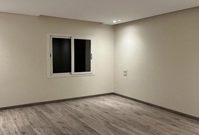 8425383 - Property Image 2