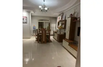 Apartment - 3 Bedrooms - 2 Bathrooms for sale in Al Amn Al Aam Compound - The 1st Settlement - New Cairo City - Cairo