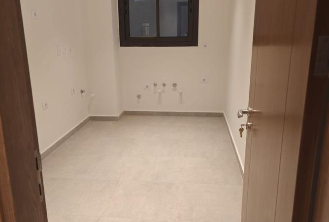 8384539 - Property Image 2