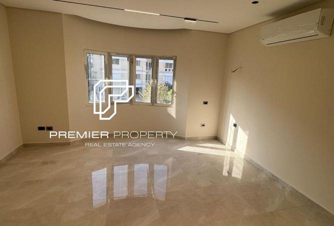 8086938 - Property Main Image