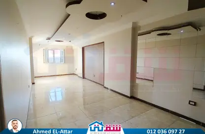 شقة - 3 غرف نوم - 1 حمام للبيع في سبورتنج - حي شرق - الاسكندرية