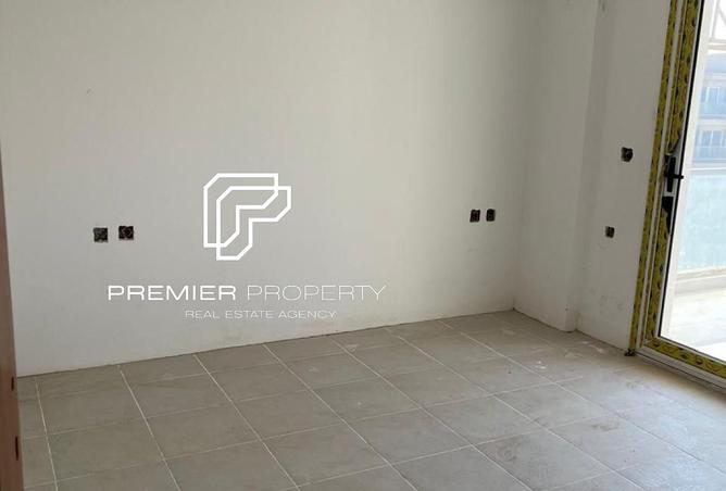 8210258 - Property Image 3