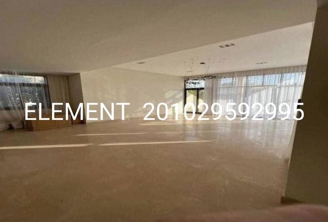 8058475 - Property Image 3