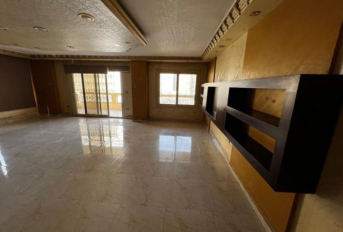 8259644 - Property Main Image