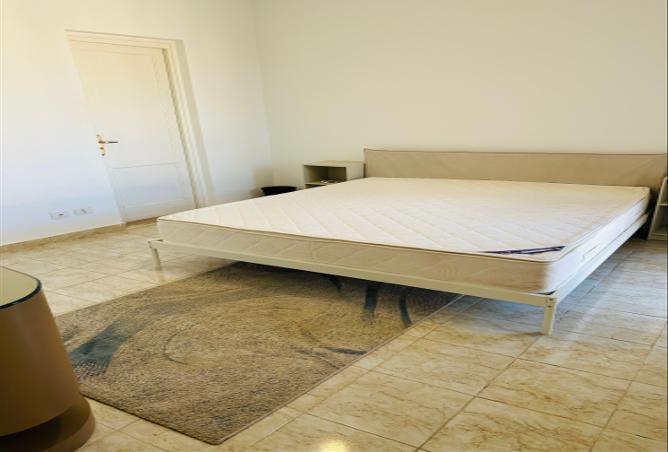 7989147 - Property Image 2
