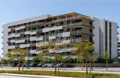 Apartment - 2 Bedrooms - 2 Bathrooms for sale in Al Burouj Compound - El Shorouk Compounds - Shorouk City - Cairo