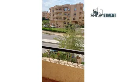 Apartment - 3 Bedrooms - 2 Bathrooms for sale in 9th Area - Shorouk City - Cairo