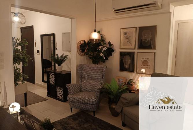 8300413 - Property Image 2