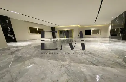 شقة - 3 غرف نوم - 2 حمامات للبيع في غرب الجولف - كمبوندات القطامية - القطامية - مدينة القاهرة الجديدة - القاهرة