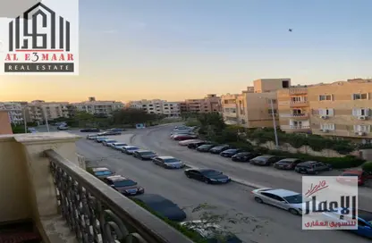 Apartment - 4 Bedrooms - 2 Bathrooms for sale in 7th District - Sheikh Zayed City - Giza