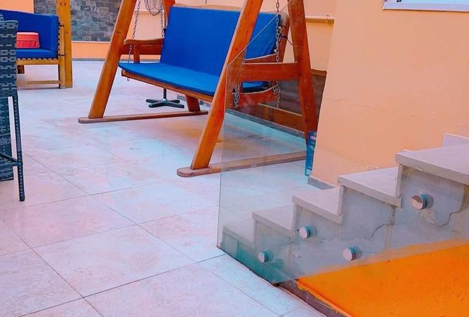 8443677 - Property Image 2