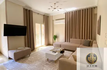 Apartment - 3 Bedrooms - 2 Bathrooms for rent in Mostashareen - North Investors Area - New Cairo City - Cairo Apartment - 3 Bedrooms - 2 Bathrooms for rent in Mostashareen - North Investors Area - New Cairo City - Cairo