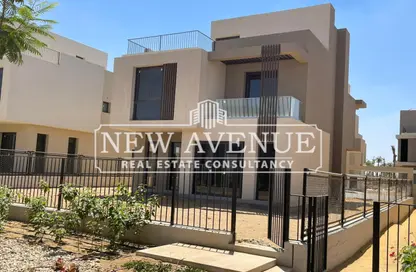 Villa - 3 Bedrooms - 4 Bathrooms for sale in Sodic East - 6th District - New Heliopolis - Cairo