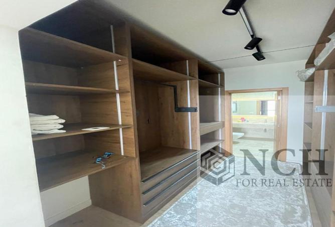 8528420 - Property Image 2