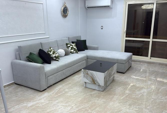 8275952 - Property Image 2