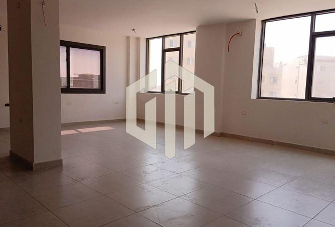 8389303 - صورة العقار 2