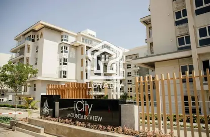 Apartment - 3 Bedrooms - 3 Bathrooms for sale in Mountain View iCity - 5th Settlement Compounds - The 5th Settlement - New Cairo City - Cairo