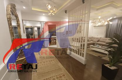 Apartment - 3 Bedrooms - 3 Bathrooms for sale in Mostafa Al Nahas St. - 6th Zone - Nasr City - Cairo