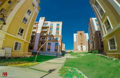 Apartment - 2 Bedrooms - 1 Bathroom for sale in Degla Palms - Al Wahat Road - 6 October City - Giza