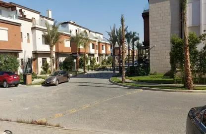 Twin House - 4 Bedrooms - 5 Bathrooms for sale in Azzar - 5th Settlement Compounds - The 5th Settlement - New Cairo City - Cairo
