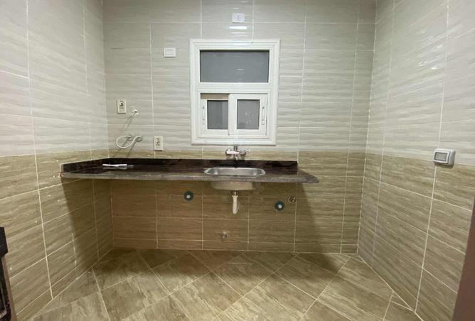 8222443 - Property Image 2