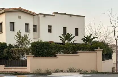 فيلا - 4 غرف نوم - 4 حمامات للبيع في البا عليا - اب تاون كايرو - المقطم - القاهرة