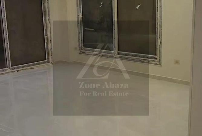 8332364 - Property Main Image