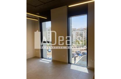 Office Space - Studio - 1 Bathroom for rent in Hyde Park Business District Mall - South Teseen St. - The 5th Settlement - New Cairo City - Cairo