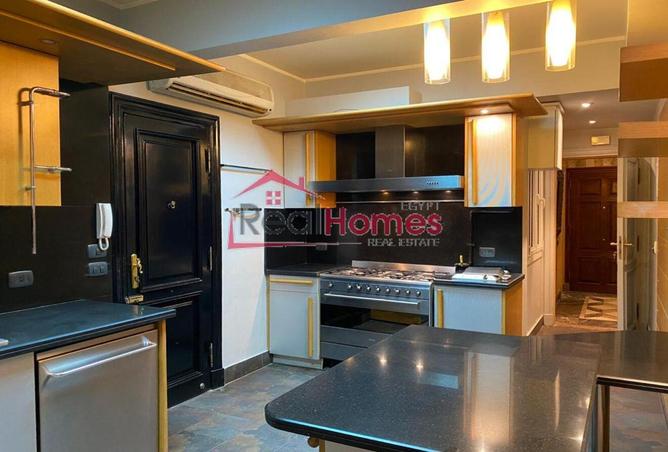 8223210 - Property Image 3